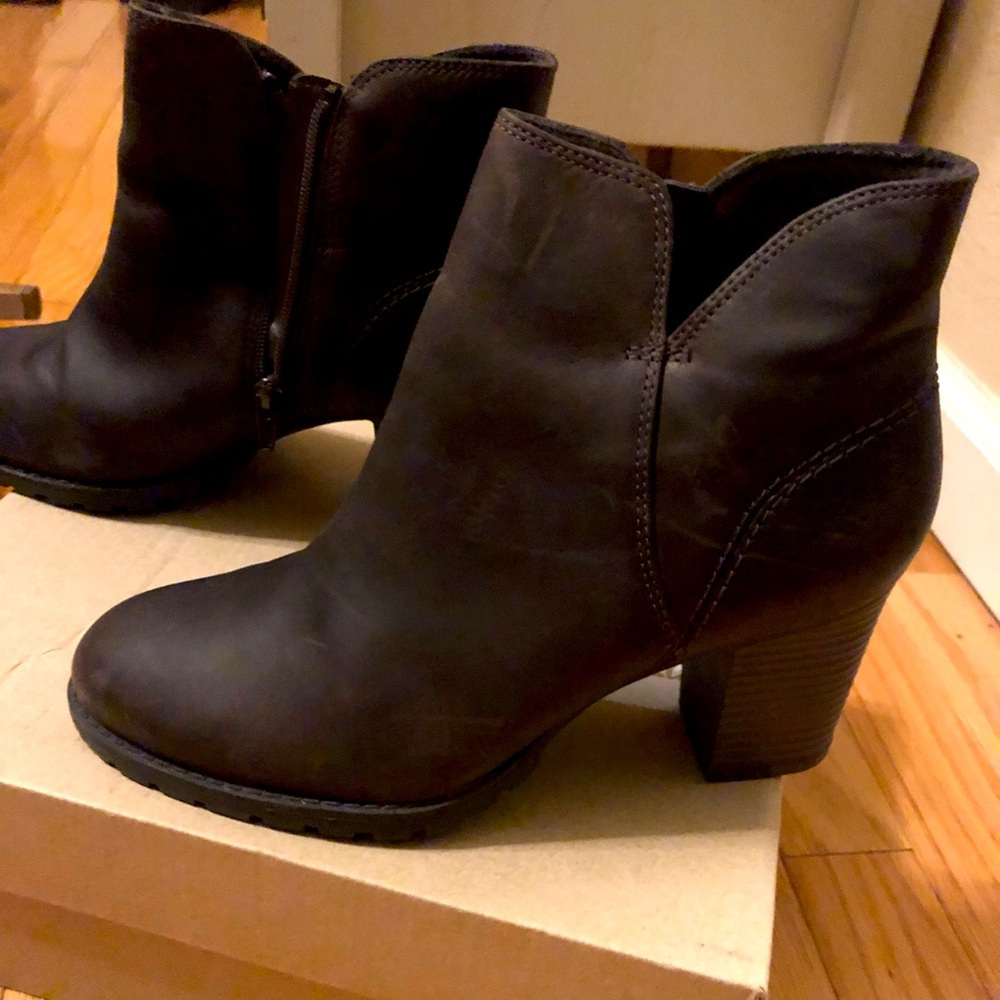 Booties!!!!  Clarks, chunky heel, dark brown booties